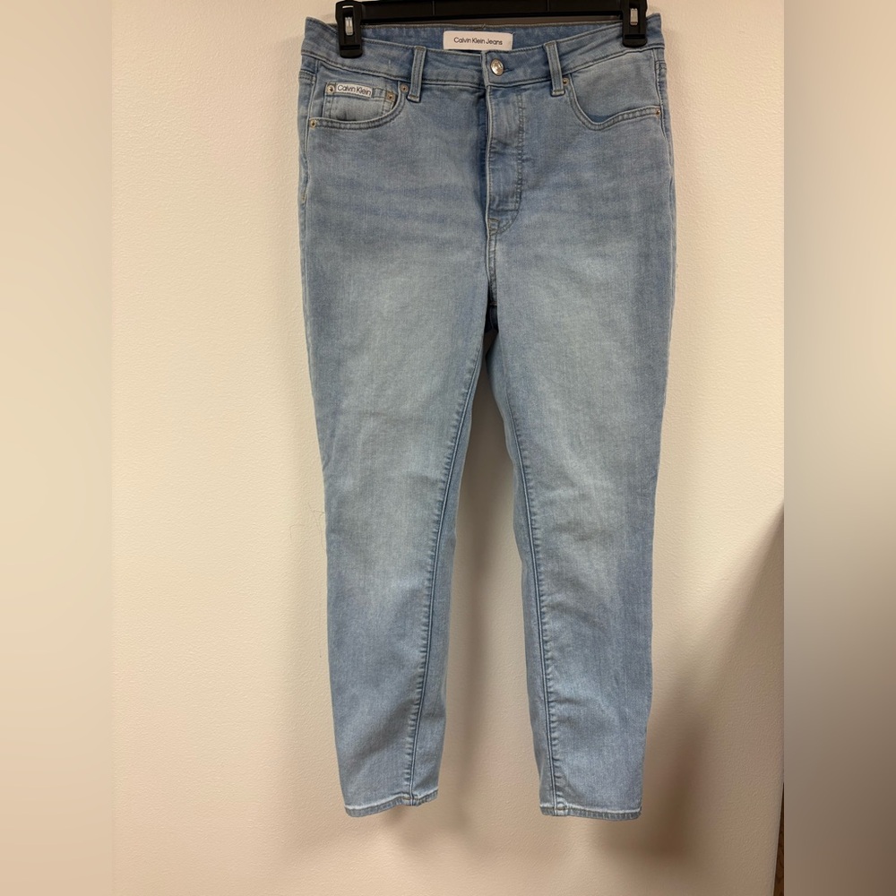 Calvin Klein Jeans Women's Light Blue Skinny Jeans SIZE 31 NWOT